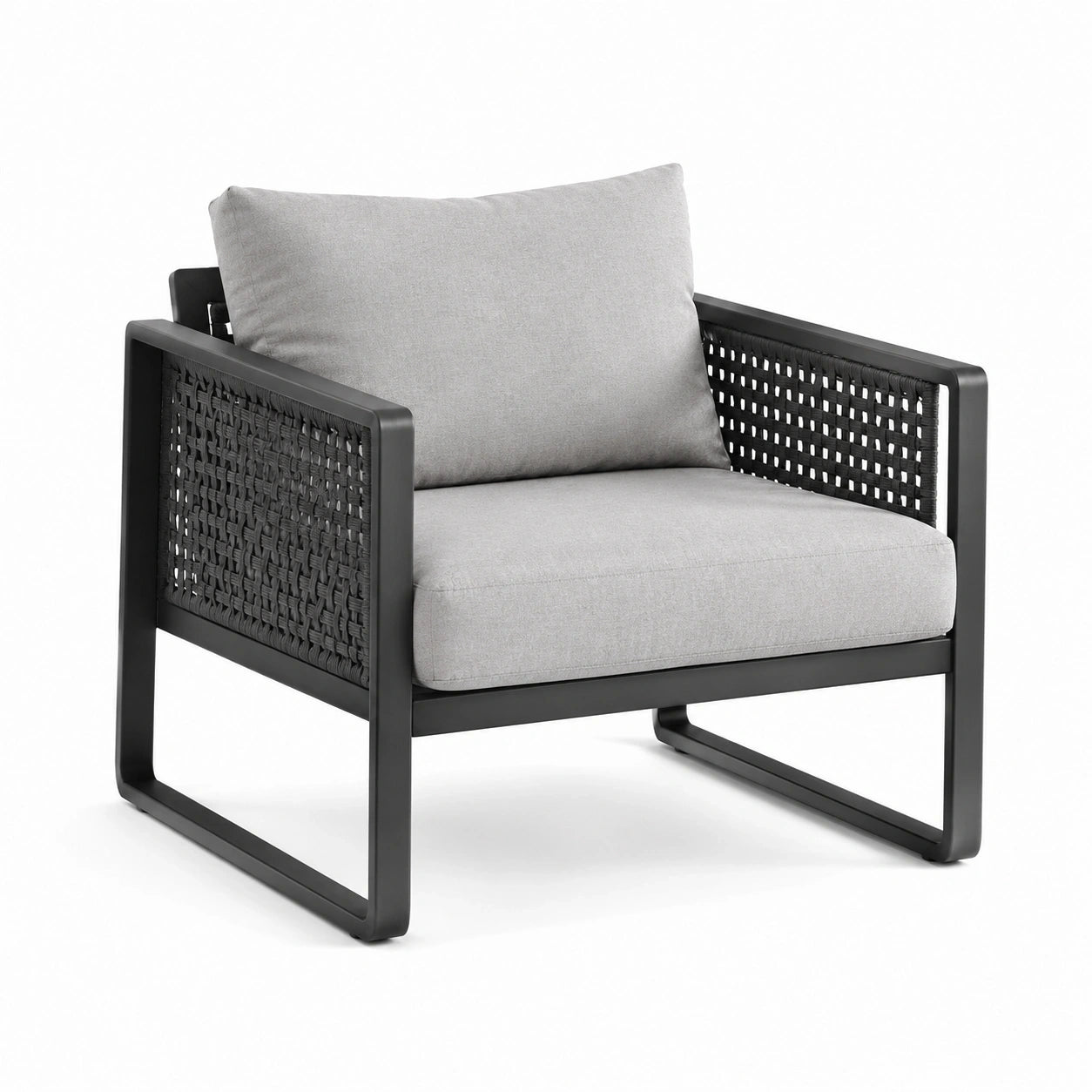 Fauteuil de jardin contemporain en métal noir et tissu gris, 82 × 84 × 78 cm, assise rembourrée